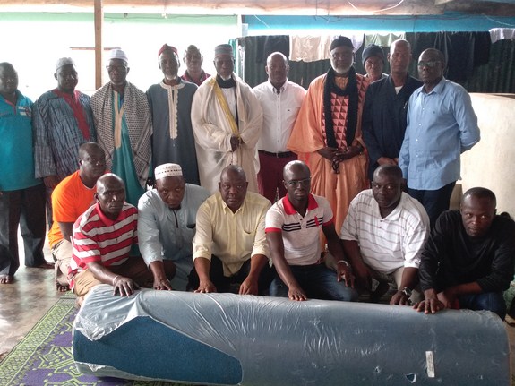 Municipales 2018-Abobo : Ham bak honore une mosquée avec un tapis de 120 m2